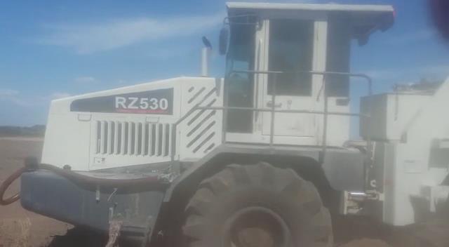 RZ530，阿根廷冷再生施工