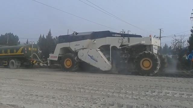 RZ2300B，安陽水穩(wěn)冷再生